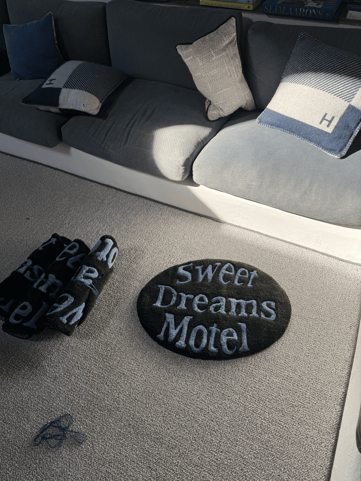 Tapeçaria Sweet Dreams Motel