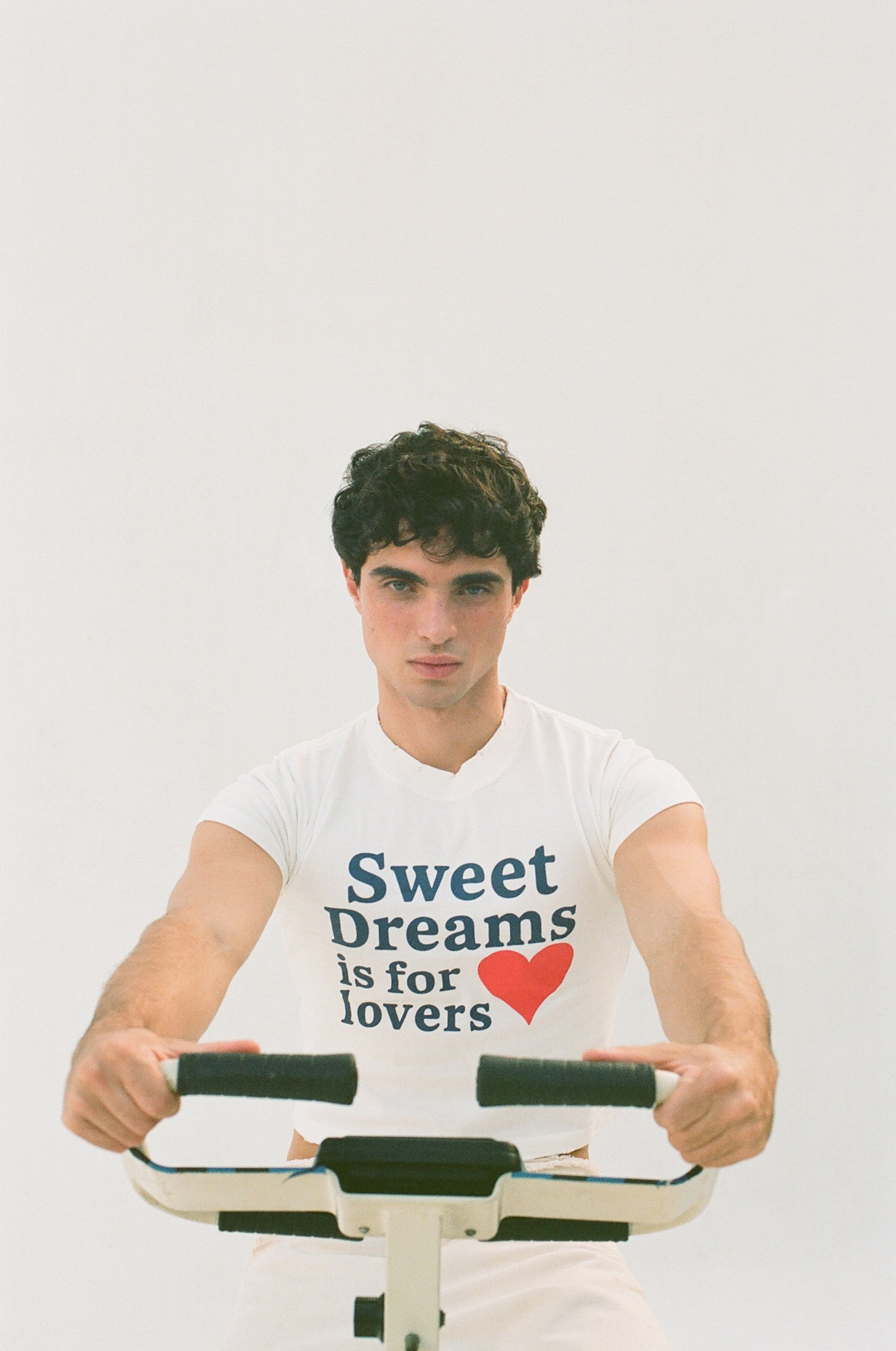 Baby tee Sweet Dreams is for lovers