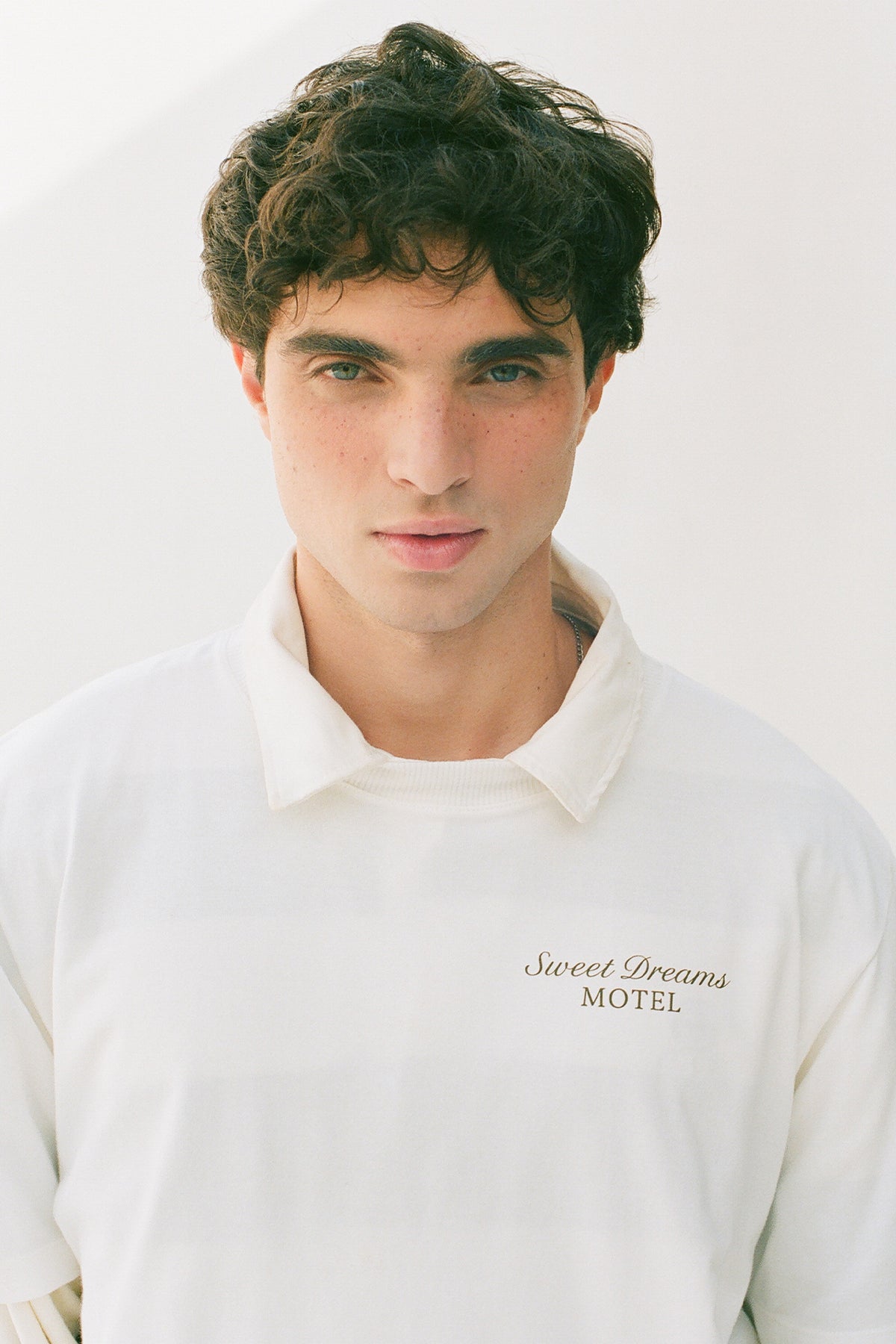 CAMISETA SWEET DREAMS MOTEL